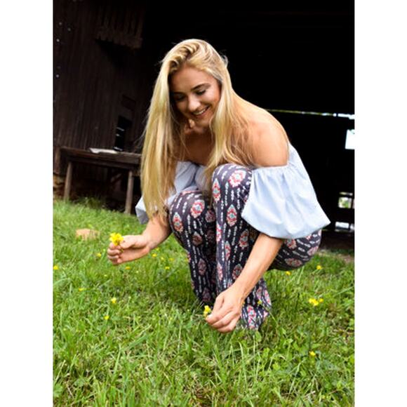 California Moon Rise Women’s High Waisted Pull On Bell Bottom Pants Size S Gary - Picture 3 of 7